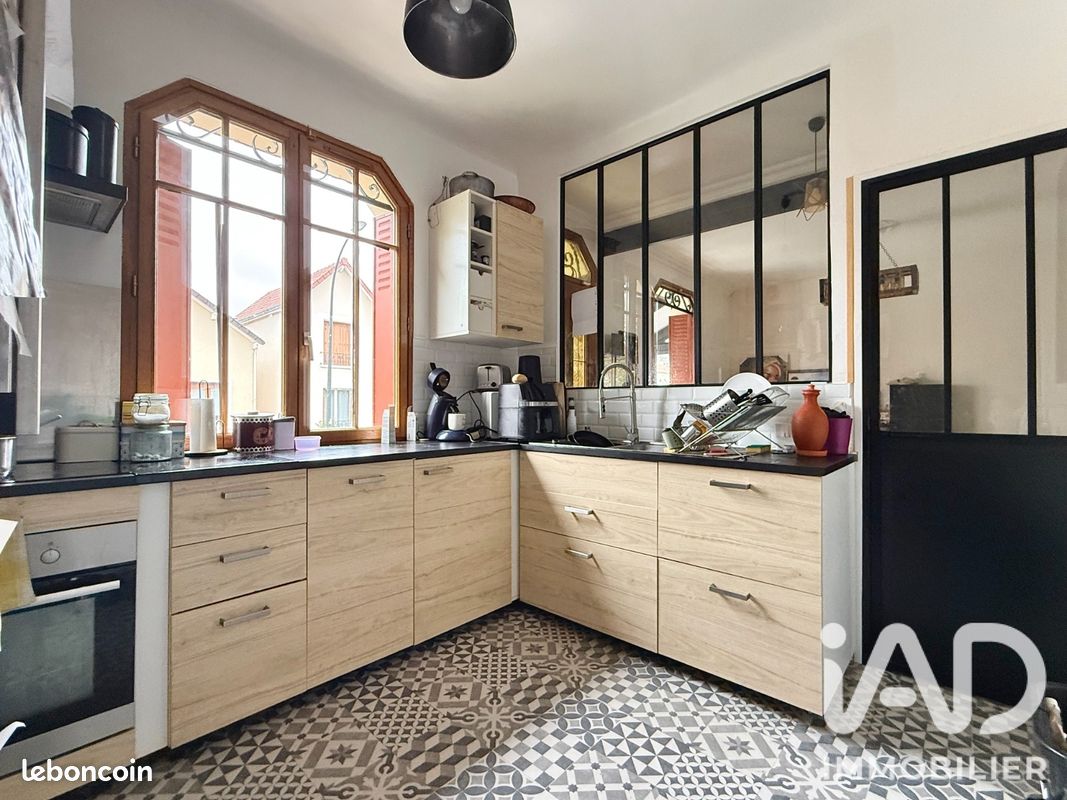 Maison 7 pièces 165 m² · à Bourg-la-Reine · 165 m² · 880 000 €