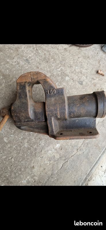 Étau ancien avec mors de 100 mm (image 8)