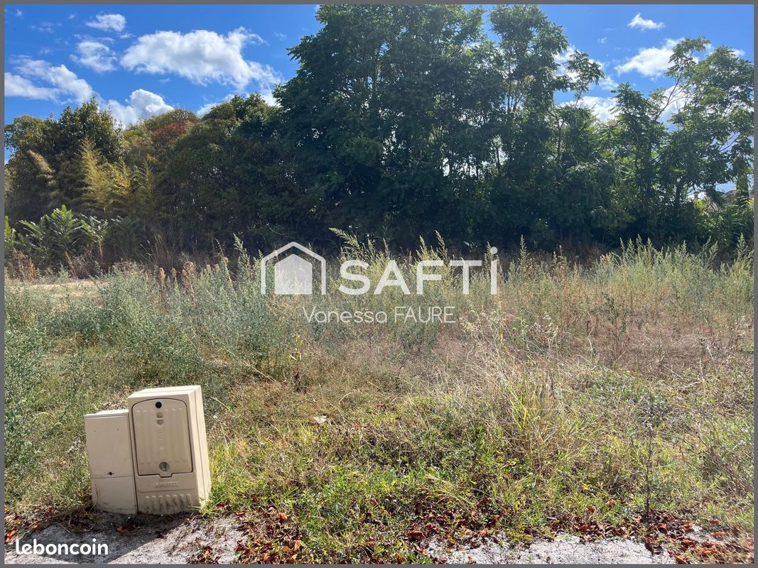 Terrain 387 m² · à Béguey · 387 m² · 87 000 €