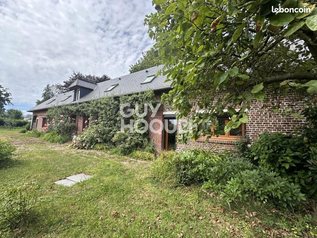 Maison 8 pièces 149 m² · à Quincampoix · 149 m² · 265 000 €