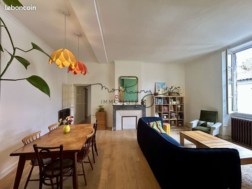 Appartement 4 pièces 103 m² · à Nîmes · 103 m² · 1 395 €/mois