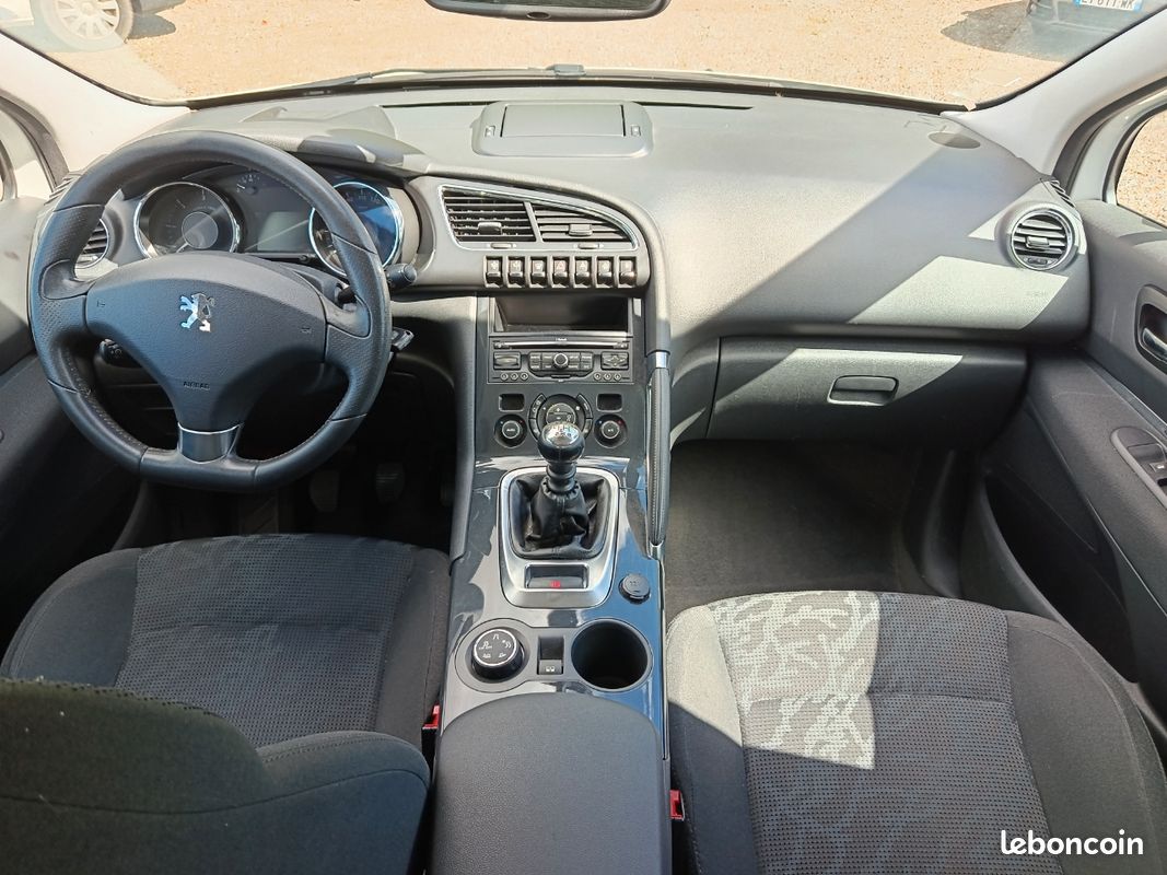 Peugeot 3008 HDi 112 cv (image 5)