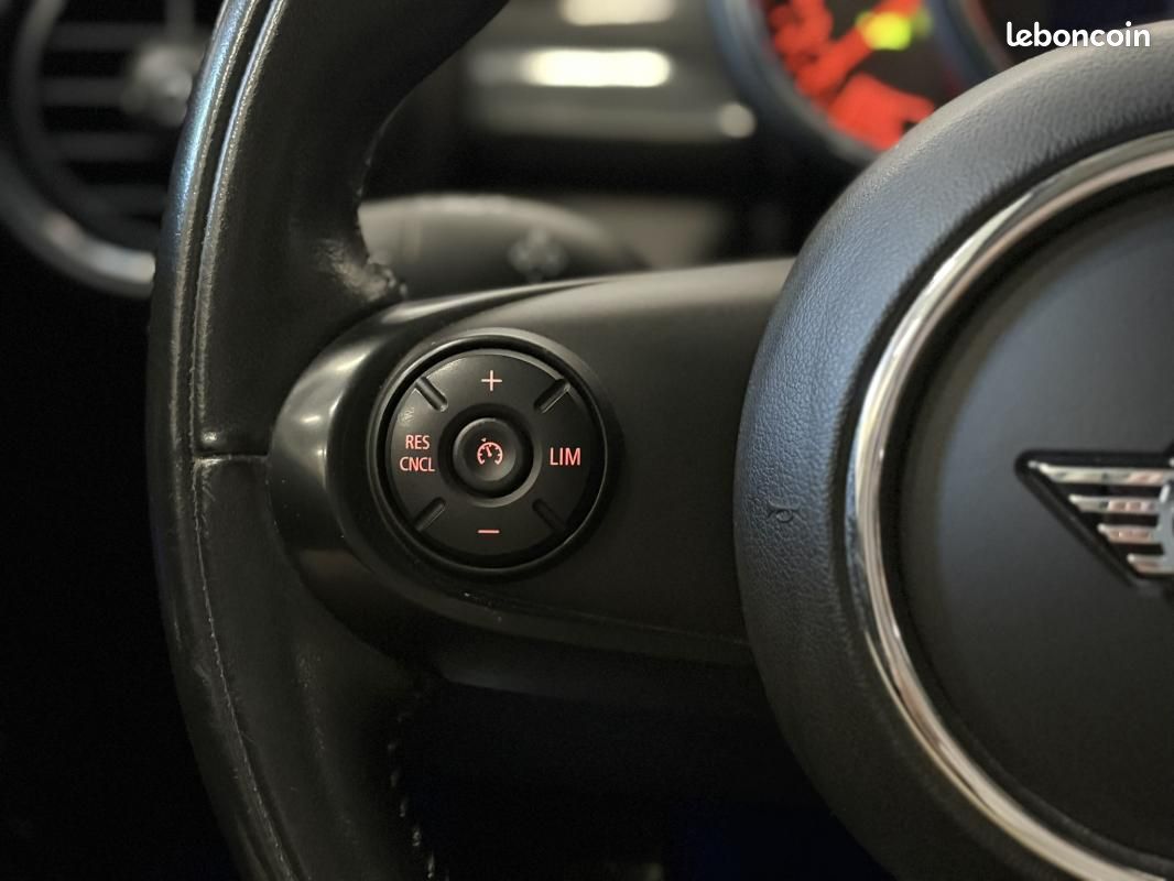 Mini Cooper 5 Portes One 102 ch BVA7 Finition Salt (image 34)