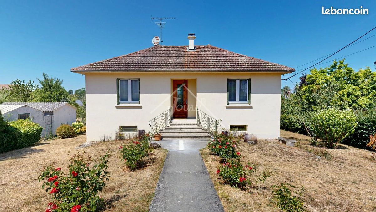 Maison 4 pièces 119 m² · à Bourbon-l'Archambault · 119 m² · 133 500 €