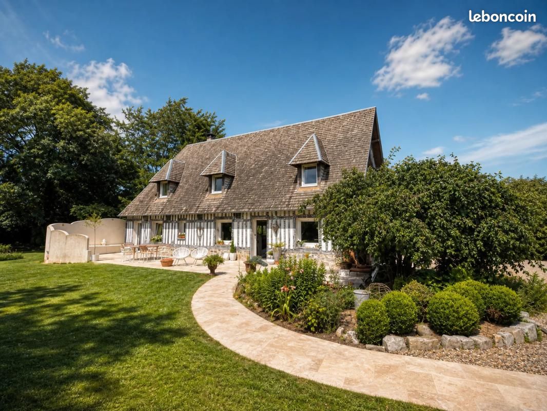Maison 7 pièces 160 m² · à Saint-Pierre-en-Port · 160 m² · 345 000 €