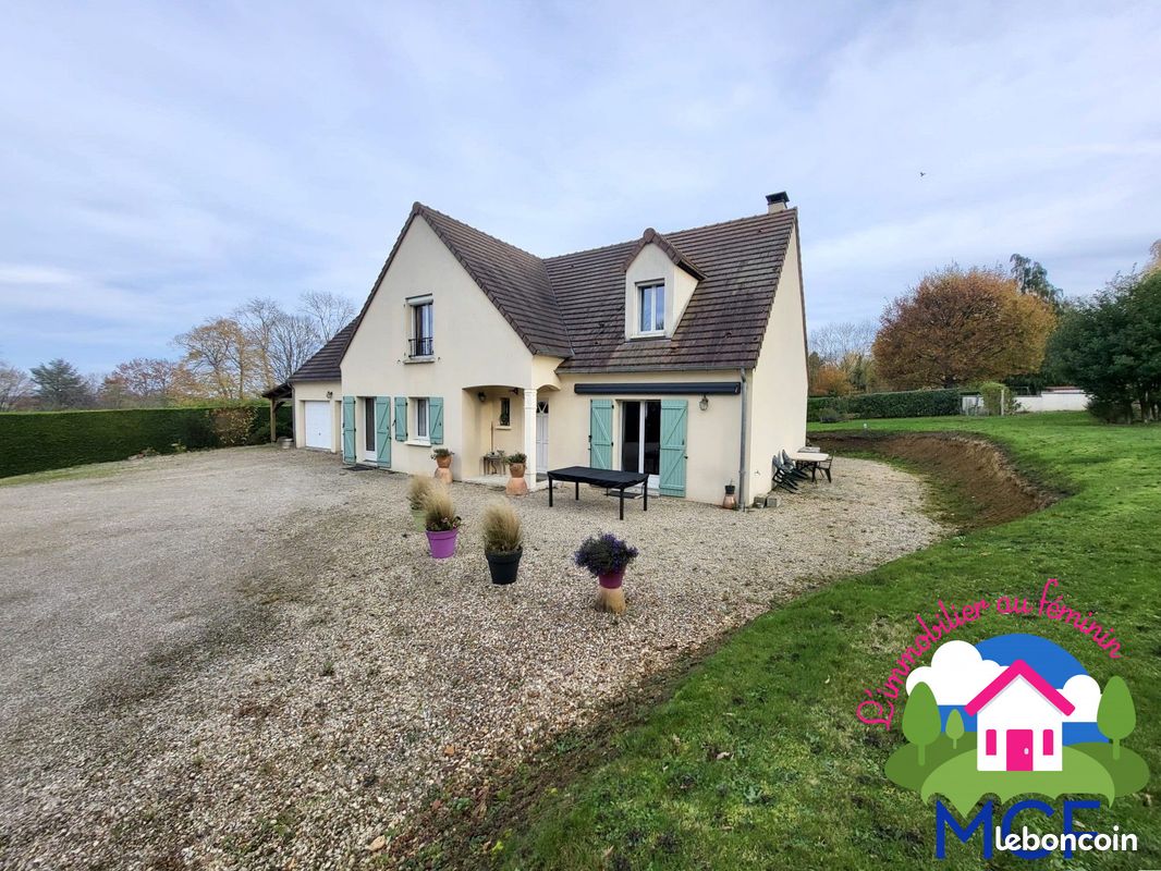 Maison 5 pièces 202 m² · à Hargeville · 202 m² · 567 000 €
