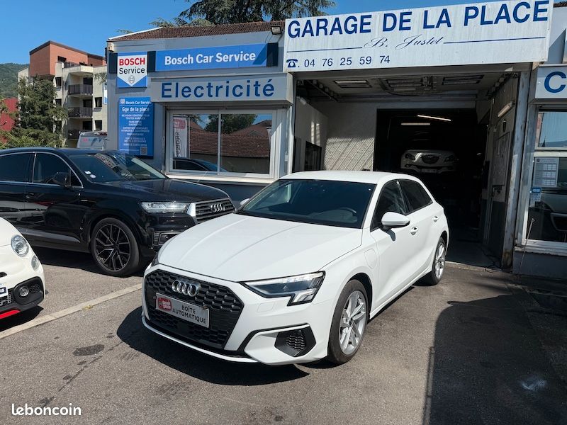 AUDI A3 Sportback 40 TFSIe 204 (image 1)