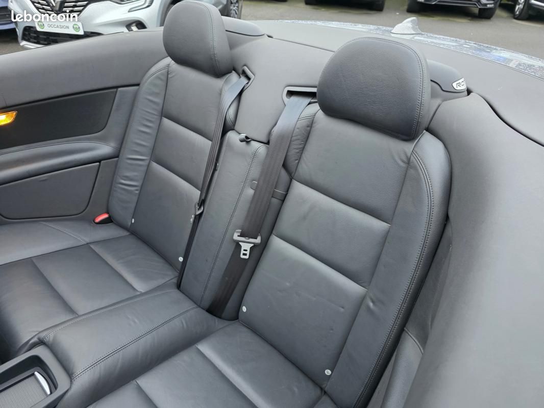 Volvo C70 Cabriolet 2.4i 170 Summum (image 13)