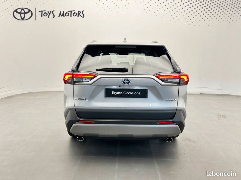 Toyota RAV4 Hybride 2WD Dynamic Business (image 4)