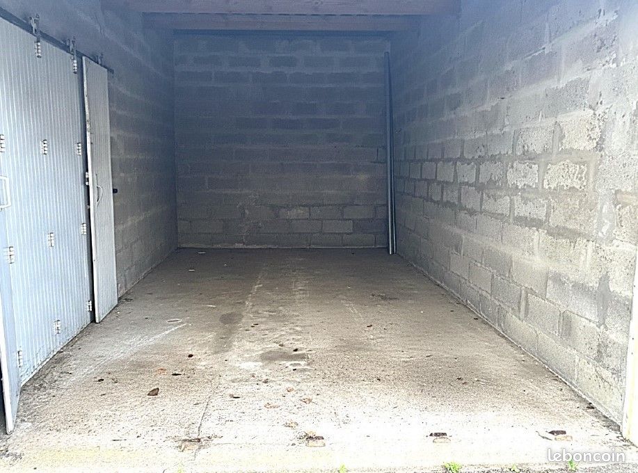 Parking 17 m² · à Les Sables-d'Olonne · 17 m² · 35 000 €