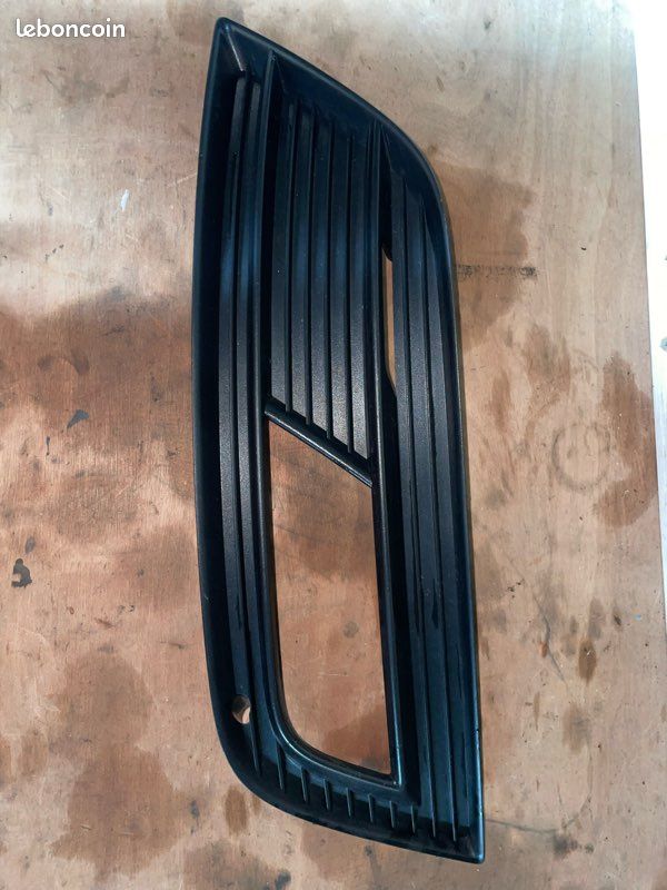 Caches Antibrouillard Audi A4 B8 8K 2009-2011 - Lot 2 Grilles Phares Gauche Droite Noir