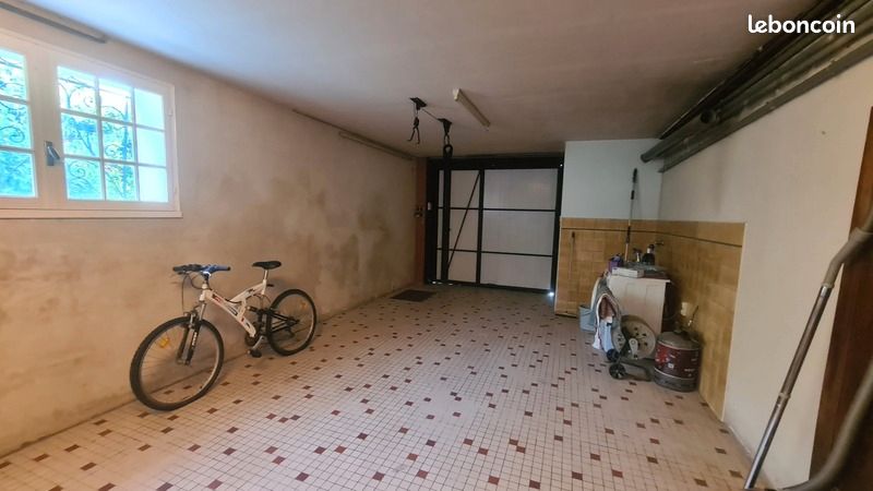 Maison 7 pièces 132 m² - Tonnay-Boutonne 17380 (image principale 7)