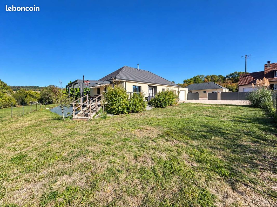 Maison 5 pièces 108 m² · à Blaisy-Bas · 108 m² · 297 000 €
