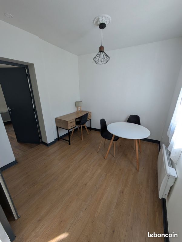 Appartement 2 pièces 31 m² · à La Flèche · 31 m² · 390 €