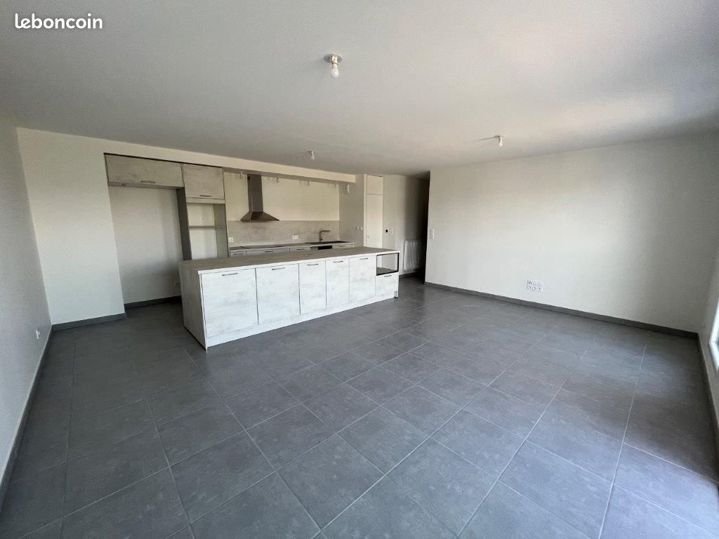 Appartement 3 pièces 70 m² · à Onet-le-Château · 70 m² · 767 €