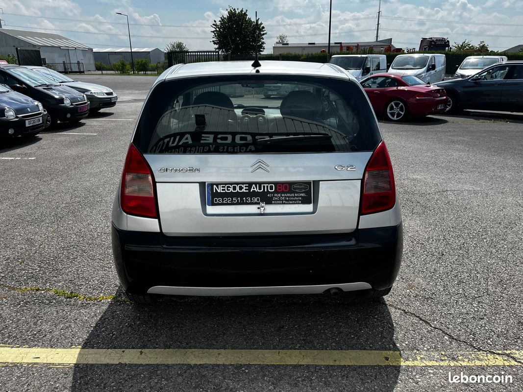 CITROEN C2 C2 1.1i 60CH Pack 04/2004 198000KMS VITRE ELECTRIQUE CLIM (image 6)