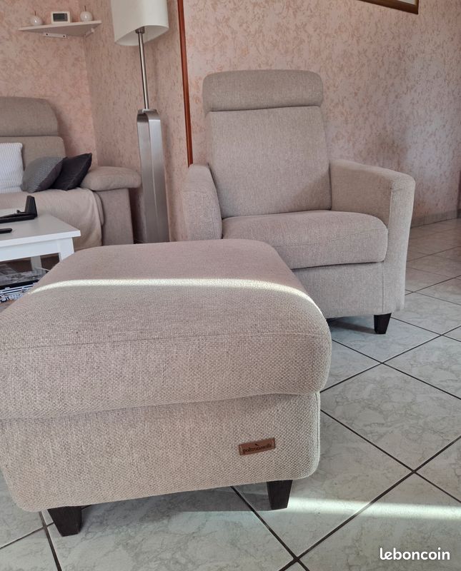 Fauteuil + pouf (image 1)