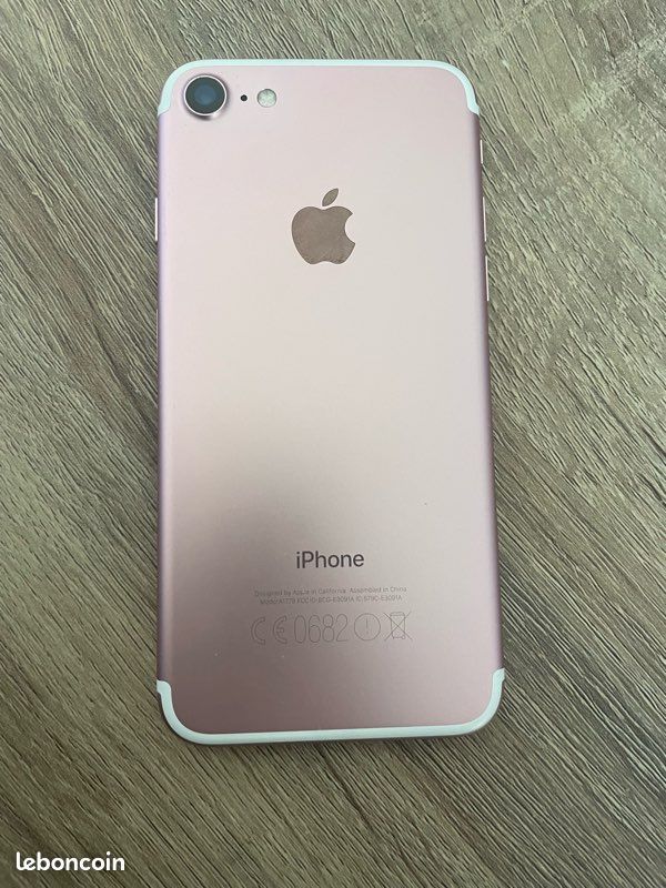 IPhone 7 32go (image 2)
