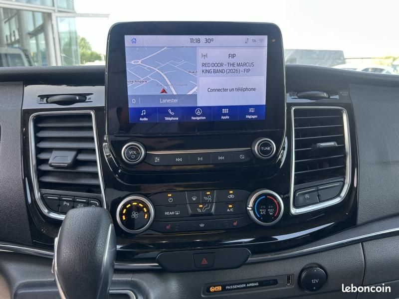 Ford Tourneo Custom 320 L1H1 2.0 EcoBlue 130ch Titanium BVA 7cv (image 16)