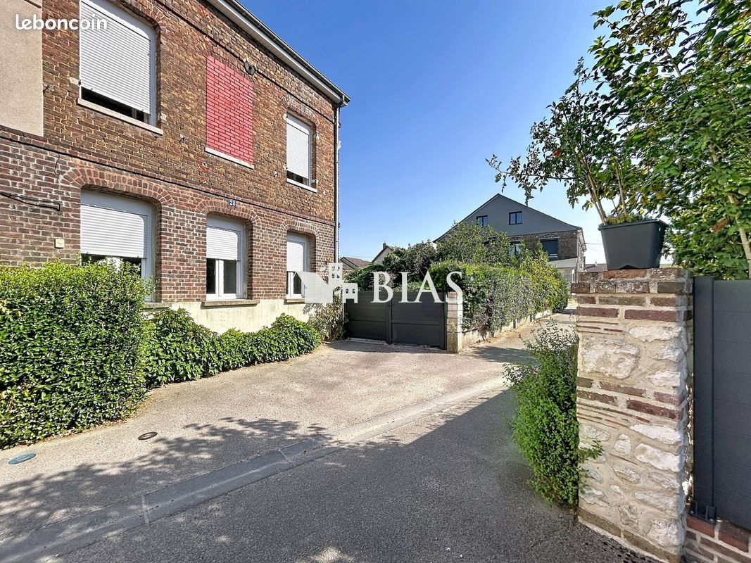 Maison 5 pièces 90 m² · à Oissel · 90 m² · 204 000 €
