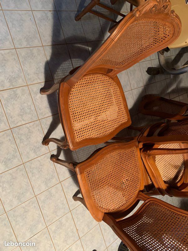 Chaises cannées ancienne en bois (image 1)