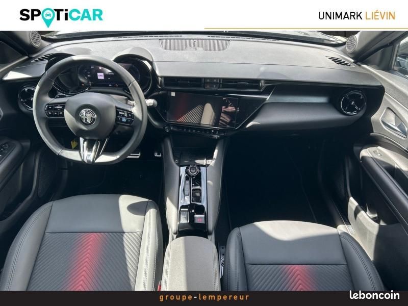 Alfa romeo Junior 1.2 Ibrida 145ch Premium e-DCT6 (image 8)