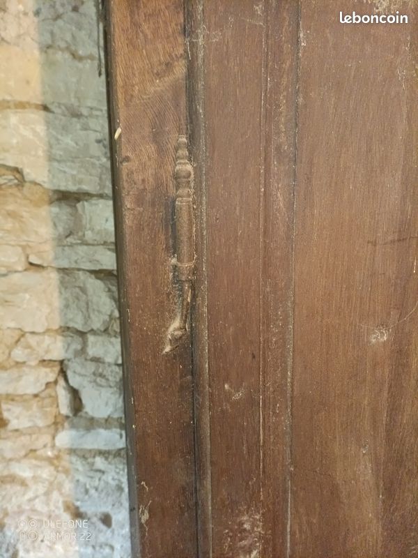 Très ancienne armoire (image 2)