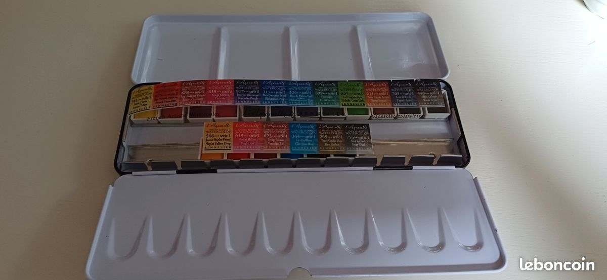 Boîte de peinture aquarelle Sennelier neuve 18 demi godets (image 3)