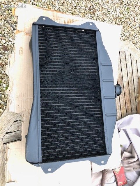 Radiateur MG A (image 1)