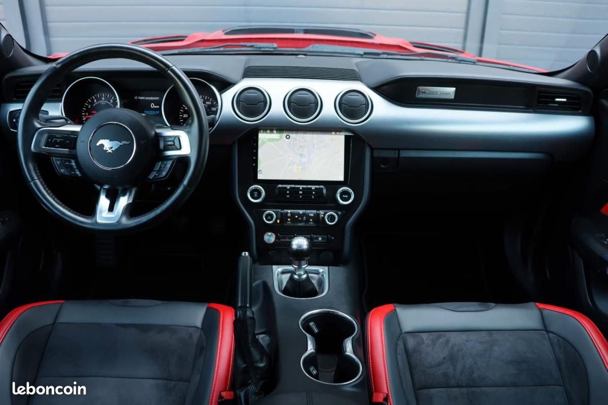 Ford Mustang 5.0 DARK HORSE/RECARO/SHZ/CAMERA/R20 (image 22)