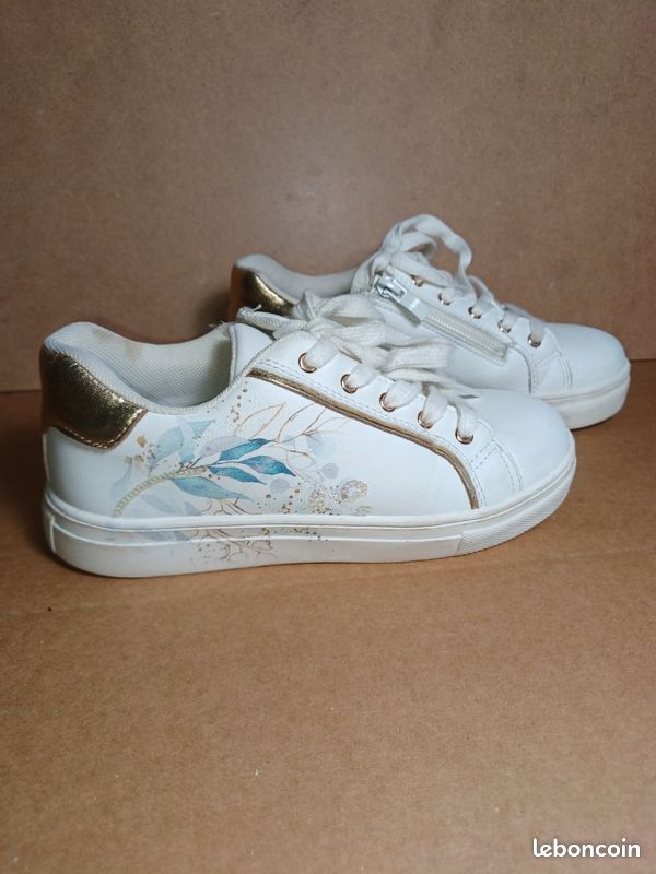 Baskets Tennis fille blanche motif fleurs 32 Chaussures