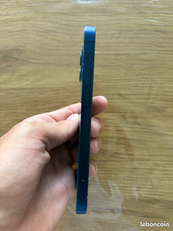 Iphone 12 mini bleu foncé (image 4)