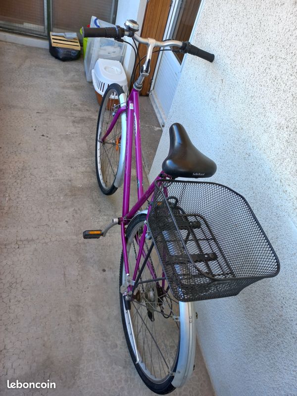Vélo de ville Scott (image 1)