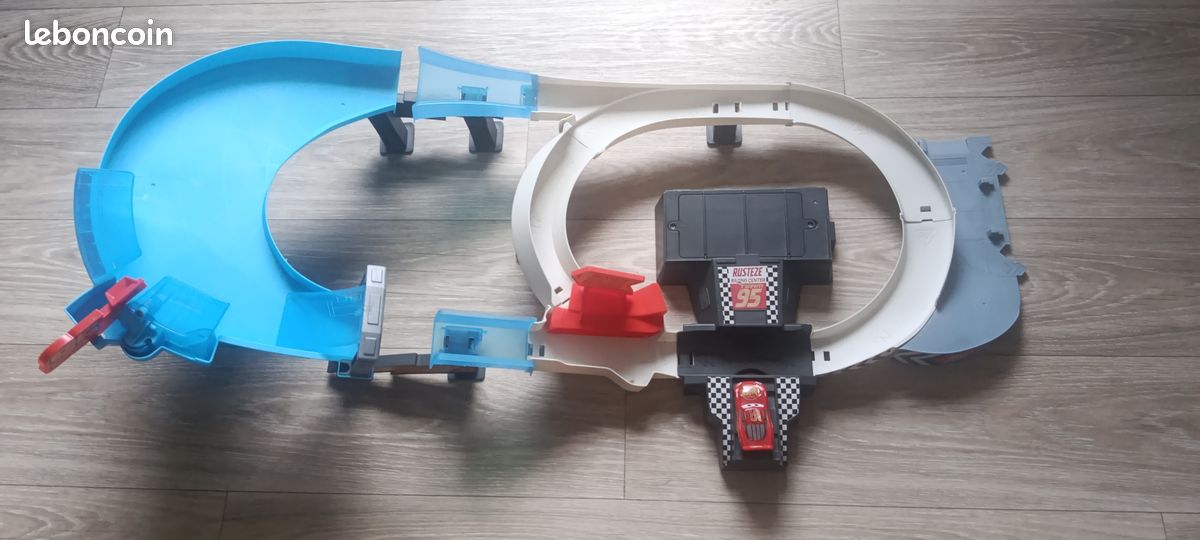 Double Circuit Rust-Eze - Pixar Disney Cars (image 3)