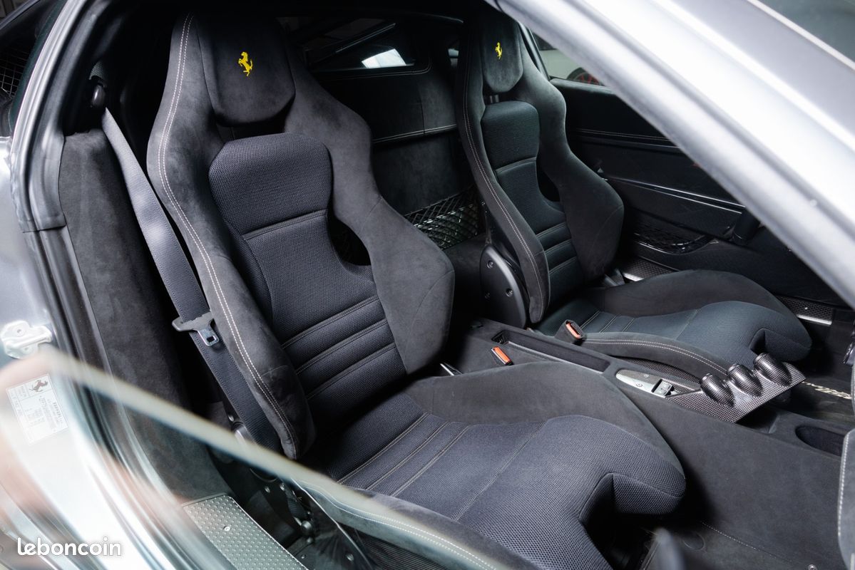 Ferrari 458 Speciale V8 4.5 605ch - Carbone - Grigio Titanio (image 26)