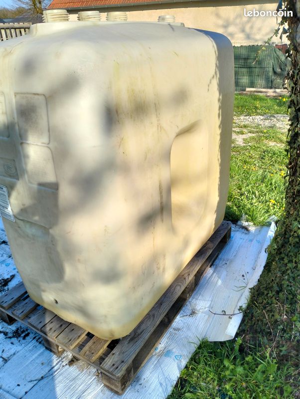 Cuve fuel 1000 litres (image 2)