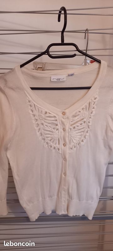 Gilet femme blanc avec broderie devant T 36 (image 1)