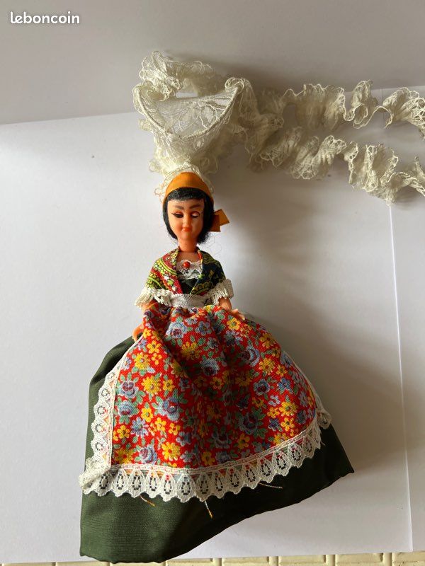 Poupée Folklorique Cayenne Guyane – Années 50 – Bon état