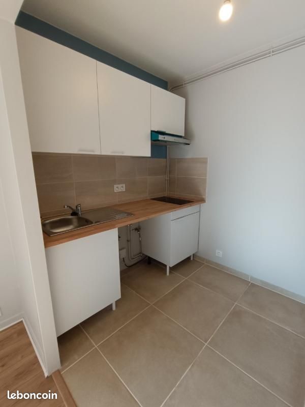 Appartement 2 pièces 32 m² · à Saint-Étienne · 32 m² · 435 €/mois