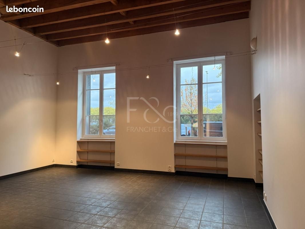 Appartement 2 pièces 102 m² · à Lyon · 102 m² · 1 385 €/mois