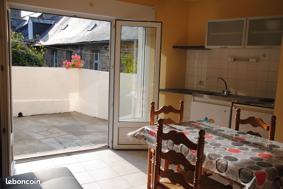 Appartement 2 pièces 30 m² · à Guingamp · 30 m² · 415 €