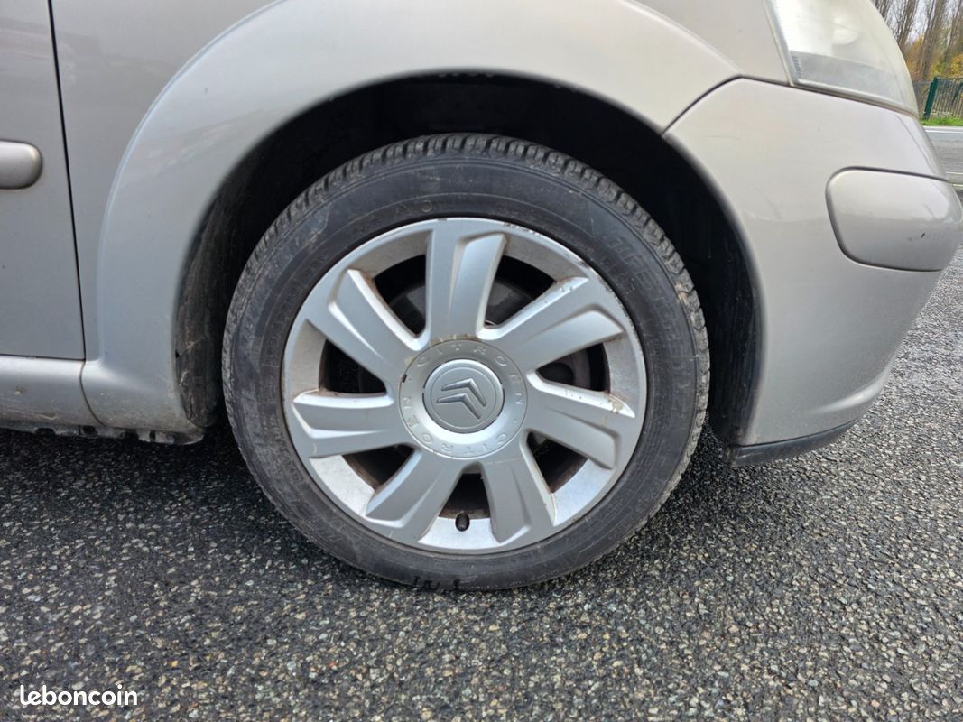 Citroën C3 1.6 EXCLUSIVE 108CV BOITE AUTO (image 14)