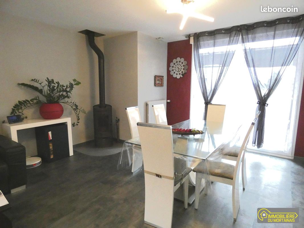 Immeuble 356 m² · à Saint-Hilaire-du-Harcouët · 356 m² · 309 000 €