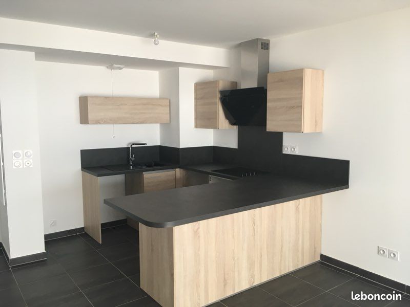 Appartement 2 pièces 39 m² · à Saint-Cyr-sur-Mer · 39 m² · 770 €/mois