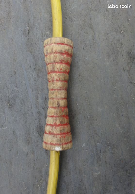 Ancien Arc En Plastique Et Bois - Jouet Vintage Fabriqué En France
