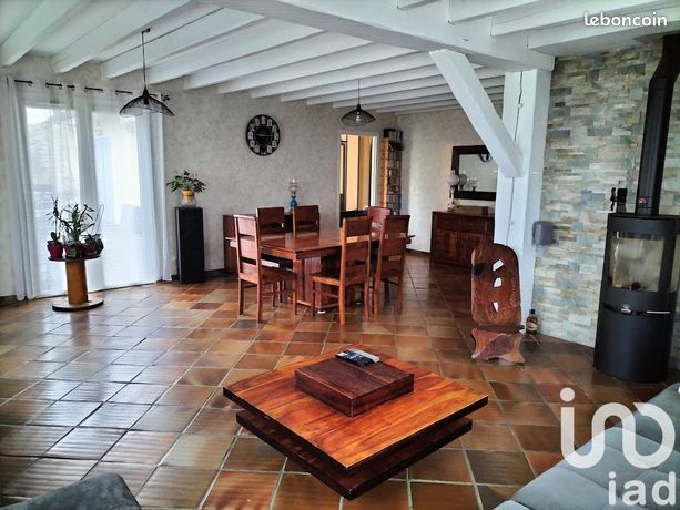 Maison 5 pièces 151 m²