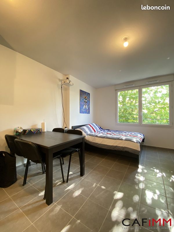 Appartement 1 pièce 24 m² · à Écully · 24 m² · 590 €/mois