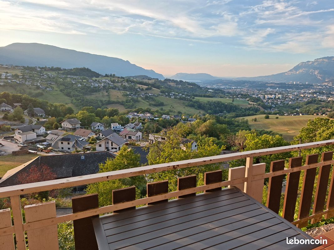 Appartement 5 pièces 103 m² · à Saint-Cassin · 103 m² · 360 000 €