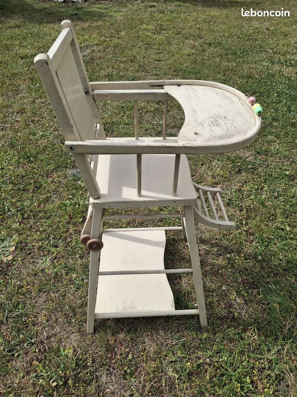 Chaise haute (image 2)