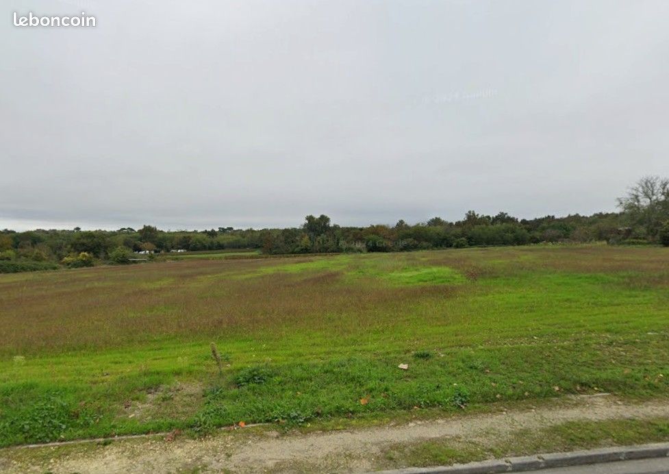 Terrain 777 m² Cerons · à Cérons · 79 000 €